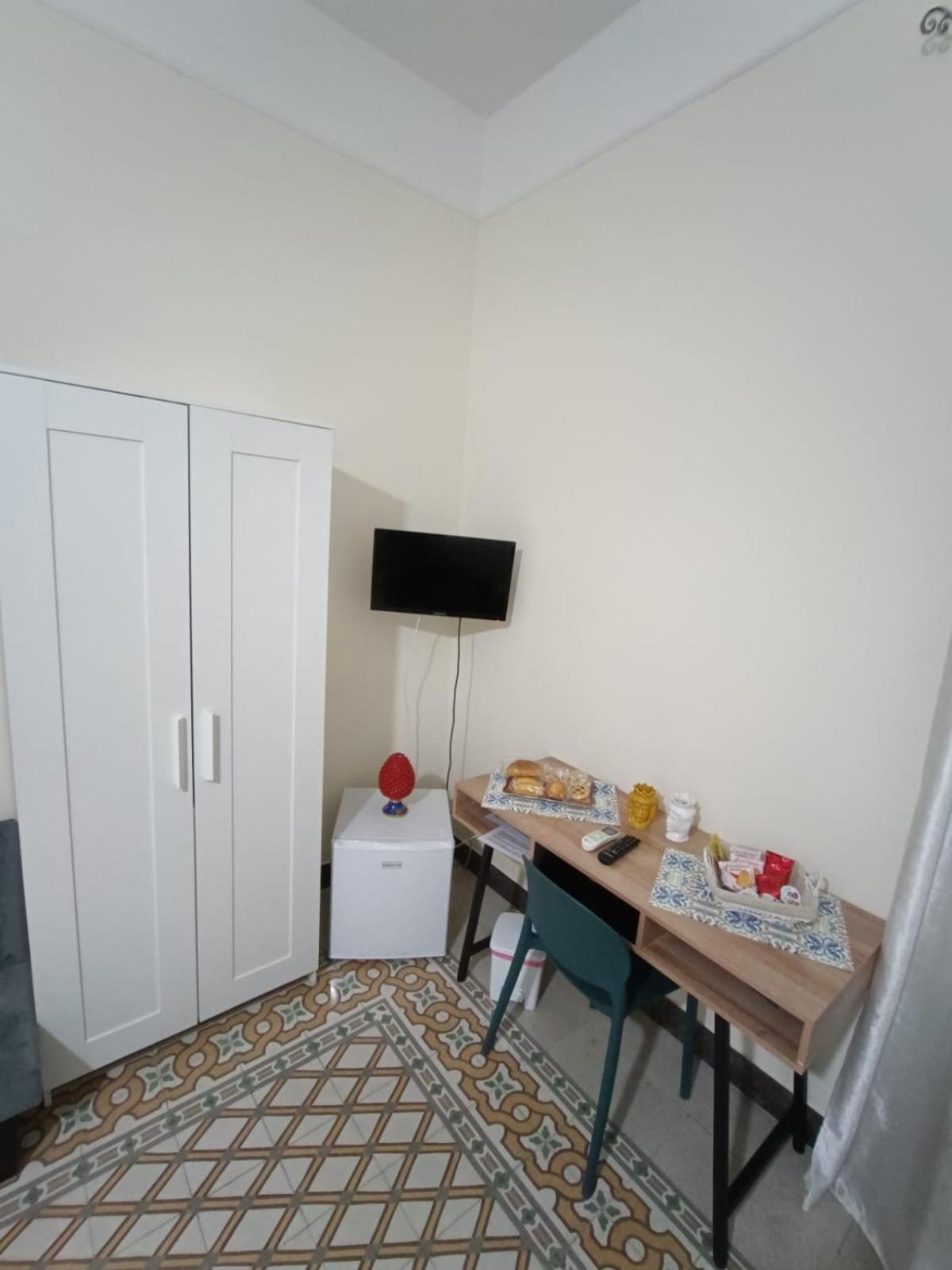 Room Sixty One Palermo Exterior photo